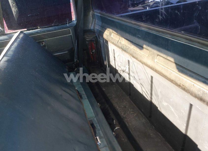 Photo 8 of 1982 Chevrolet C10 (VIN 2GCDC14H9C1109905)