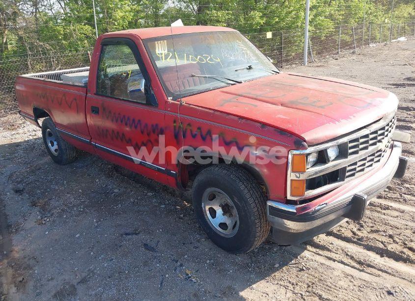 1988 Chevrolet Gmt-400 C1500 (VIN 2GCDC14K8J1127210) main photo