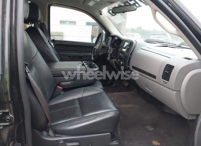 Photo 5 of 2008 Chevrolet Silverado 1500 WORK TRUCK (VIN 2GCEC130381220084)