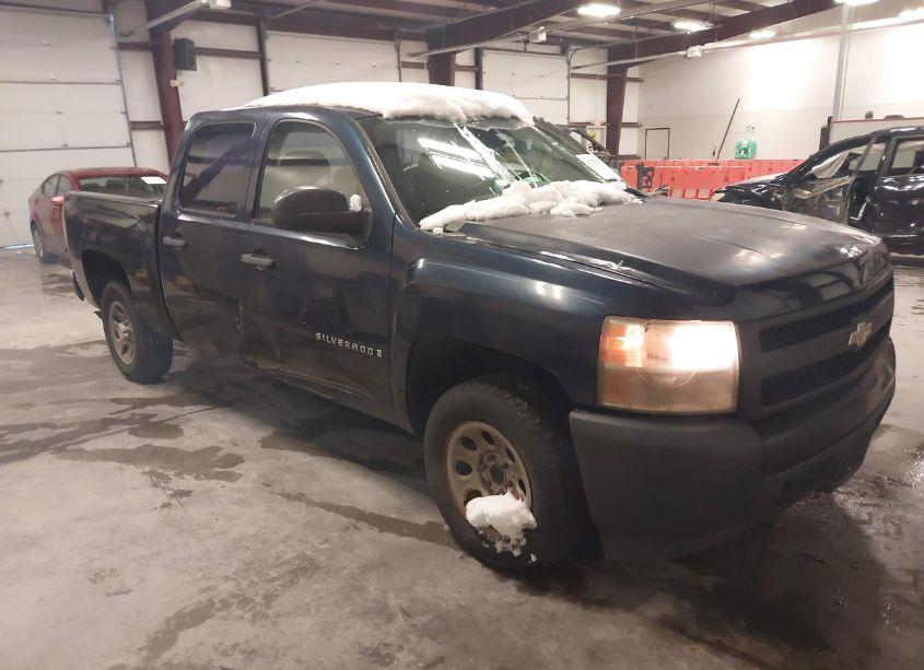 2007 Chevrolet Silverado 1500 WORK TRUCK (VIN 2GCEC130571733190) main photo
