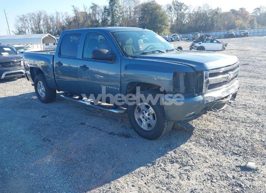 2008 Chevrolet Silverado 1500 LT1 (VIN 2GCEC130581102828) main photo
