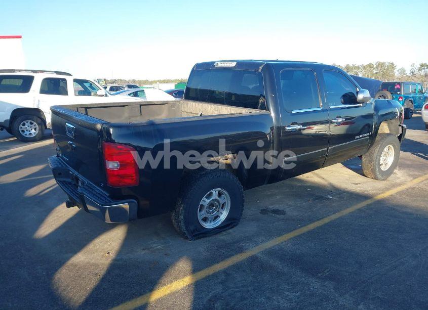 Photo 4 of 2008 Chevrolet Silverado 1500 LT1 (VIN 2GCEC130581125915)