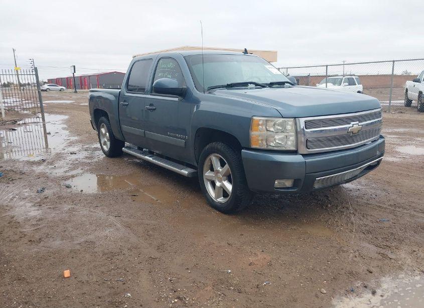 2008 Chevrolet Silverado 1500 LTZ (VIN 2GCEC130681125597) main photo