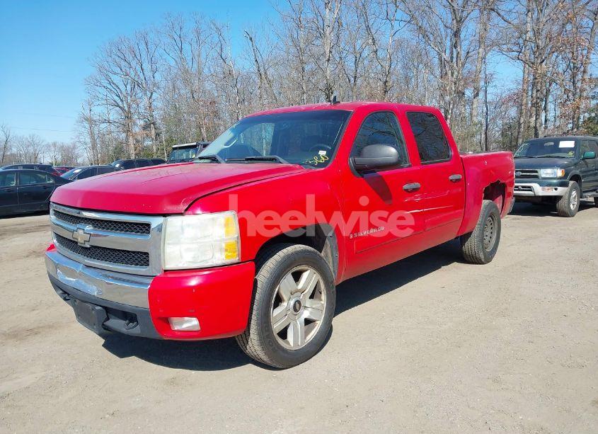Photo 2 of 2008 Chevrolet Silverado 1500 LT1 (VIN 2GCEC130681329980)
