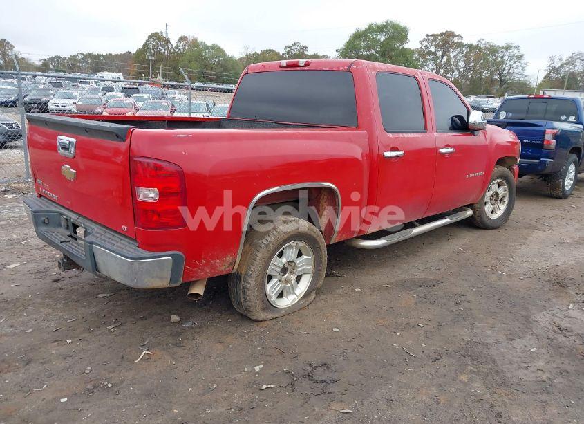 Photo 4 of 2007 Chevrolet Silverado 1500 LT1 (VIN 2GCEC130971608080)