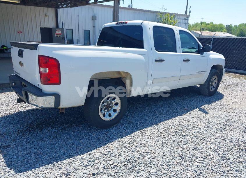 Photo 4 of 2008 Chevrolet Silverado 1500 LS (VIN 2GCEC13C181132693)
