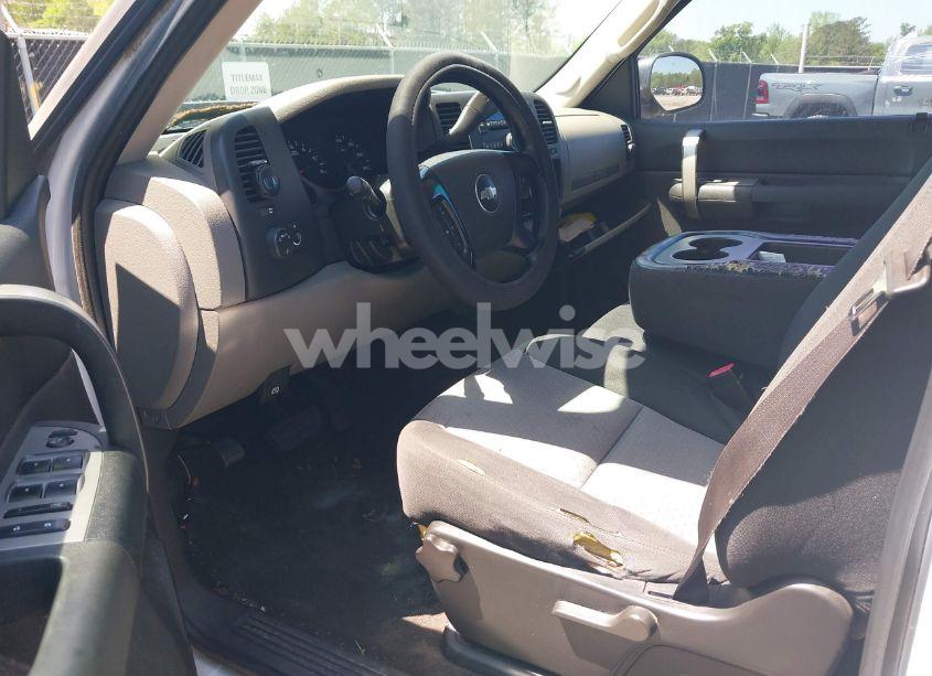 Photo 5 of 2008 Chevrolet Silverado 1500 LS (VIN 2GCEC13C181132693)