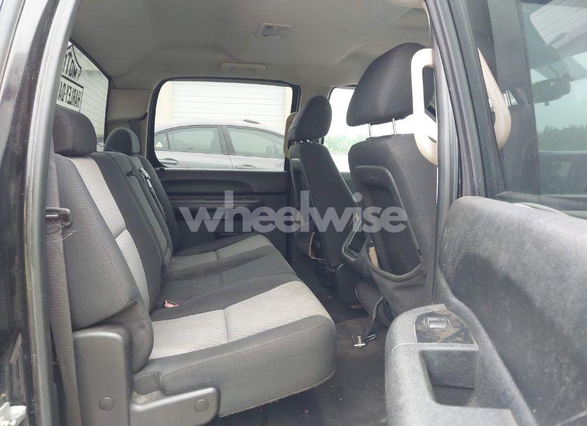 Photo 8 of 2007 Chevrolet Silverado 1500 LS (VIN 2GCEC13C271721492)