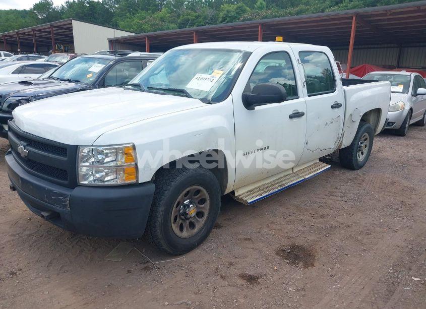 Photo 2 of 2007 Chevrolet Silverado 1500 WORK TRUCK (VIN 2GCEC13C371694772)