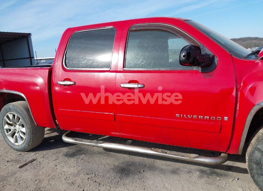 Photo 14 of 2007 Chevrolet Silverado 1500 LS (VIN 2GCEC13C371733814)