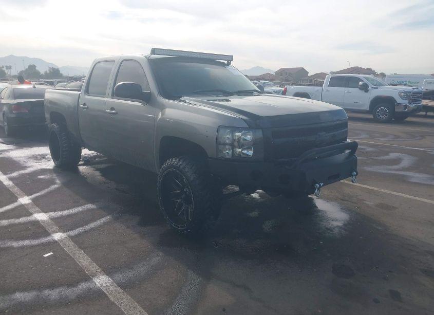 2007 Chevrolet Silverado 1500 LT1 (VIN 2GCEC13C471565732) main photo