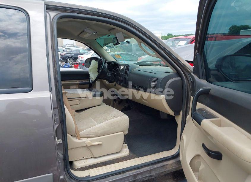 Photo 5 of 2007 Chevrolet Silverado 1500 LT1 (VIN 2GCEC13C471575869)