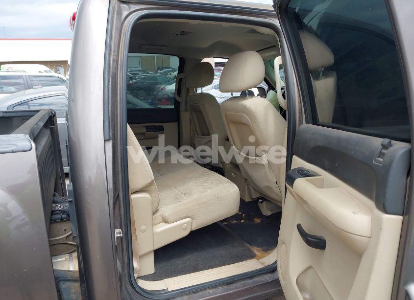 Photo 8 of 2007 Chevrolet Silverado 1500 LT1 (VIN 2GCEC13C471575869)