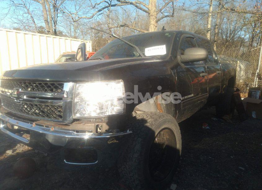 Photo 2 of 2007 Chevrolet Silverado 1500 LS (VIN 2GCEC13C471705066)