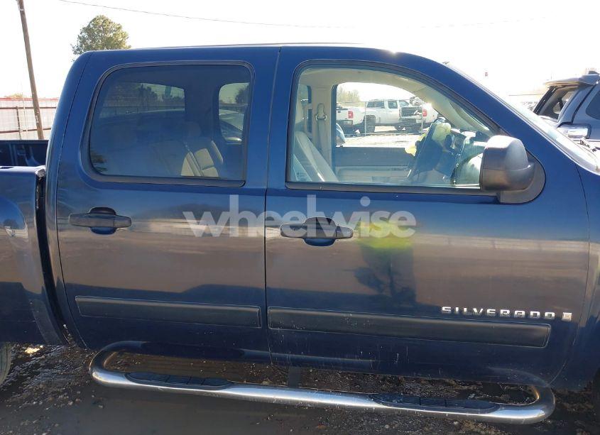 Photo 13 of 2007 Chevrolet Silverado 1500 LT1 (VIN 2GCEC13C671534868)