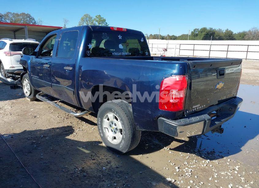 Photo 3 of 2007 Chevrolet Silverado 1500 LT1 (VIN 2GCEC13C671534868)