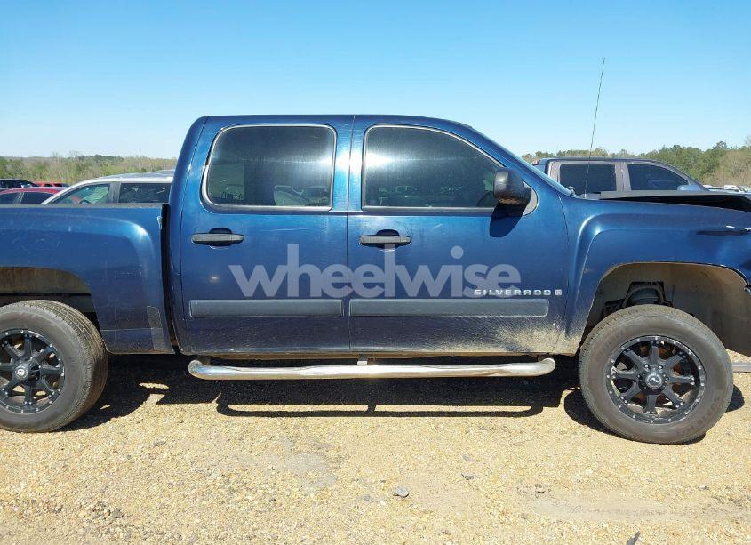 Photo 13 of 2007 Chevrolet Silverado 1500 LT1 (VIN 2GCEC13C671544431)