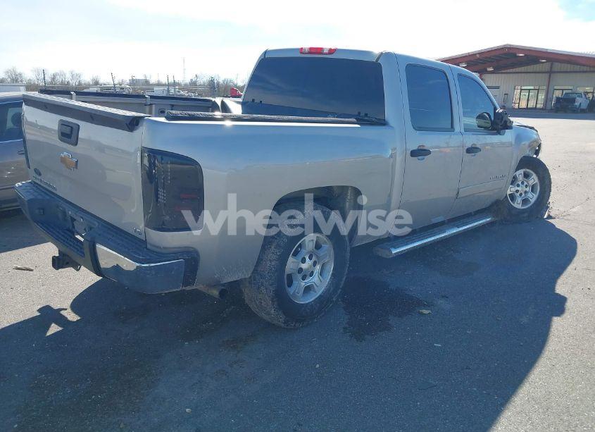 Photo 4 of 2007 Chevrolet Silverado 1500 LT1 (VIN 2GCEC13C671547927)