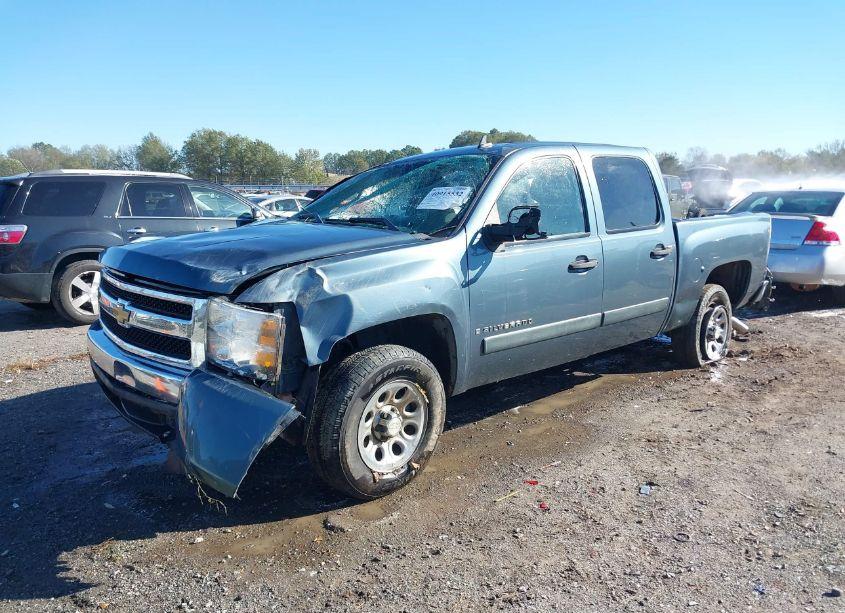 Photo 2 of 2007 Chevrolet Silverado 1500 LS (VIN 2GCEC13C771731368)