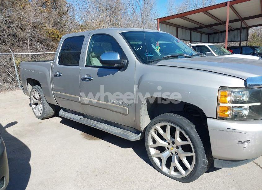 Photo 13 of 2007 Chevrolet Silverado 1500 LT1 (VIN 2GCEC13C871565569)