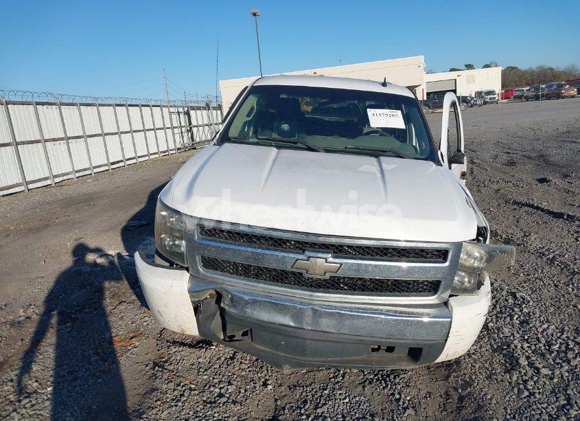 Photo 12 of 2007 Chevrolet Silverado 1500 LS (VIN 2GCEC13C871707516)