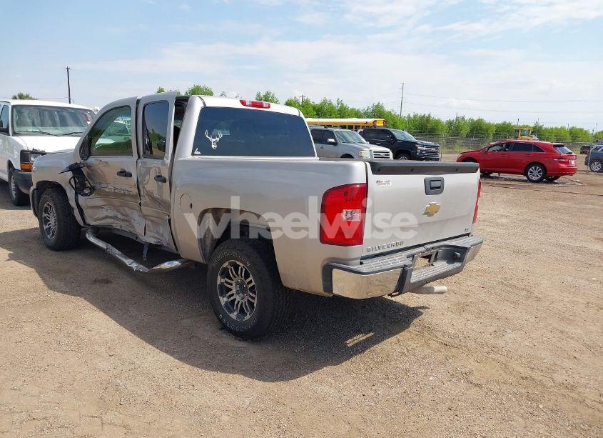Photo 3 of 2008 Chevrolet Silverado 1500 LS (VIN 2GCEC13C881124008)