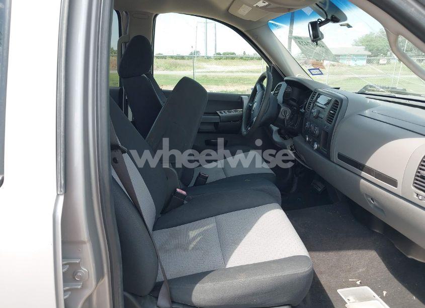 Photo 5 of 2008 Chevrolet Silverado 1500 LS (VIN 2GCEC13C881124008)