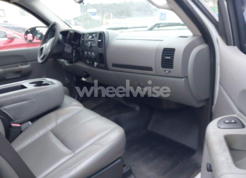 Photo 5 of 2007 Chevrolet Silverado 1500 WORK TRUCK (VIN 2GCEC13C971658729)