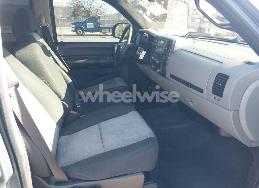 Photo 5 of 2007 Chevrolet Silverado 1500 LS (VIN 2GCEC13C971722784)