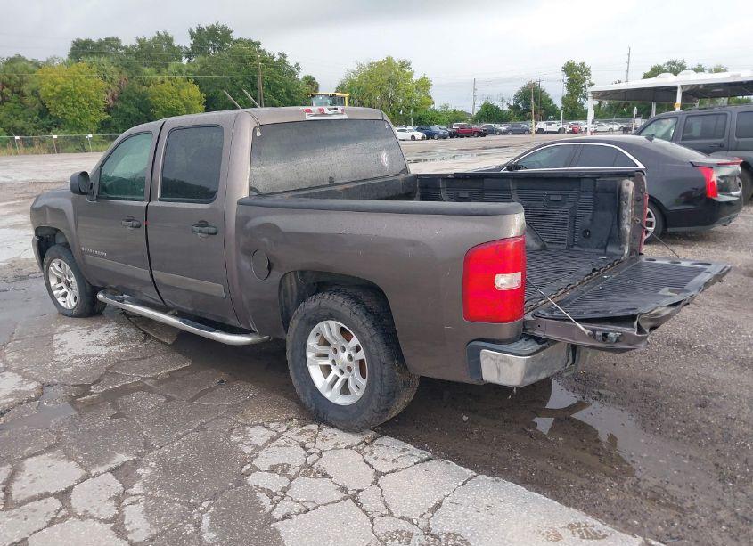 Photo 3 of 2007 Chevrolet Silverado 1500 LT1 (VIN 2GCEC13CX71554489)