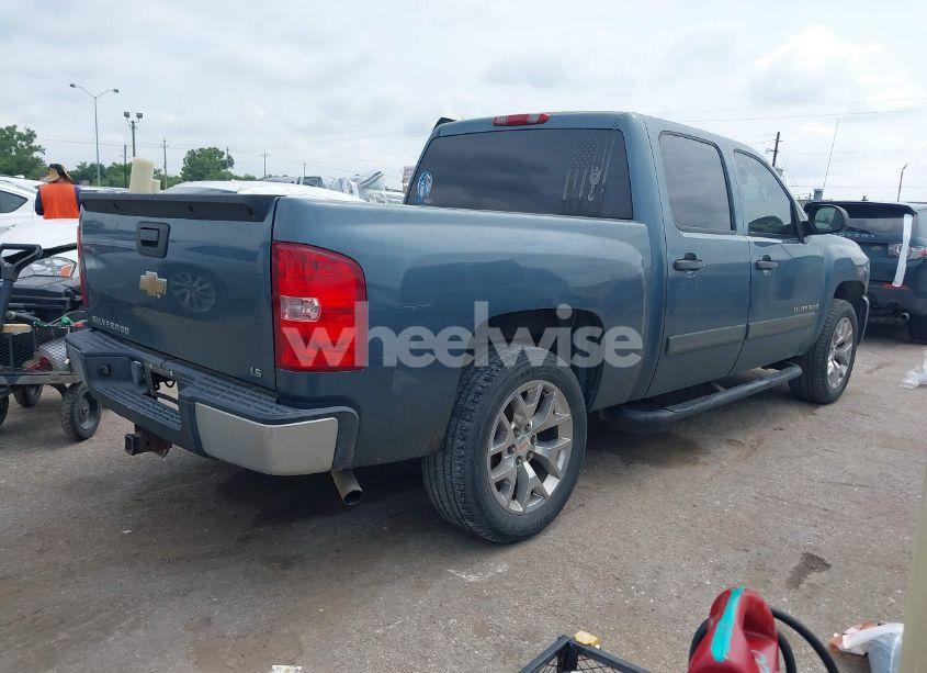 Photo 4 of 2007 Chevrolet Silverado 1500 LS (VIN 2GCEC13CX71712149)