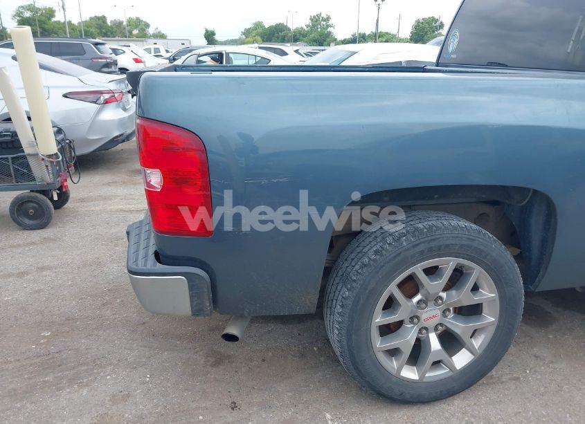 Photo 6 of 2007 Chevrolet Silverado 1500 LS (VIN 2GCEC13CX71712149)