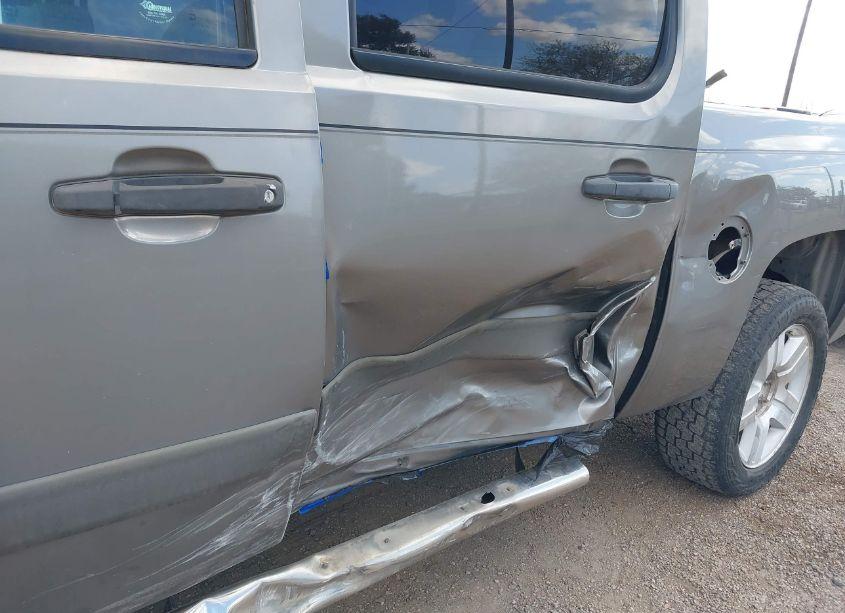 Photo 6 of 2007 Chevrolet Silverado 1500 LT1 (VIN 2GCEC13J171527891)