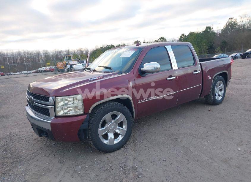Photo 2 of 2008 Chevrolet Silverado 1500 LT1 (VIN 2GCEC13J181164140)