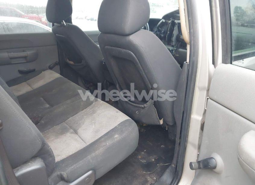 Photo 8 of 2007 Chevrolet Silverado 1500 WORK TRUCK (VIN 2GCEC13J271541900)