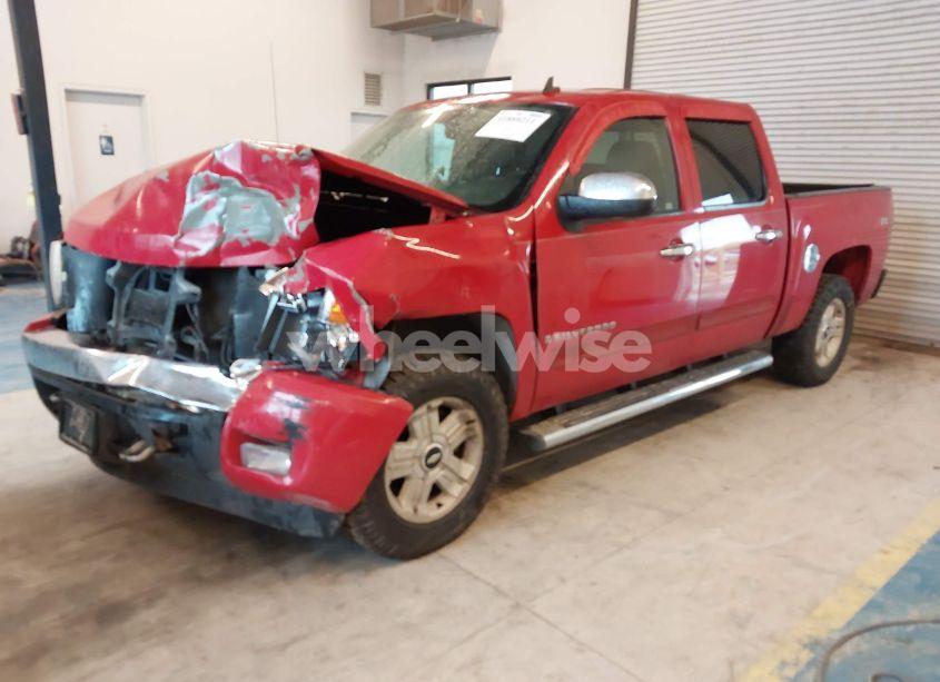 Photo 2 of 2007 Chevrolet Silverado 1500 LT2 (VIN 2GCEC13J671516238)