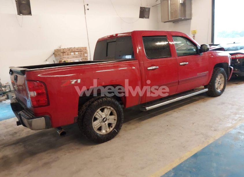 Photo 4 of 2007 Chevrolet Silverado 1500 LT2 (VIN 2GCEC13J671516238)