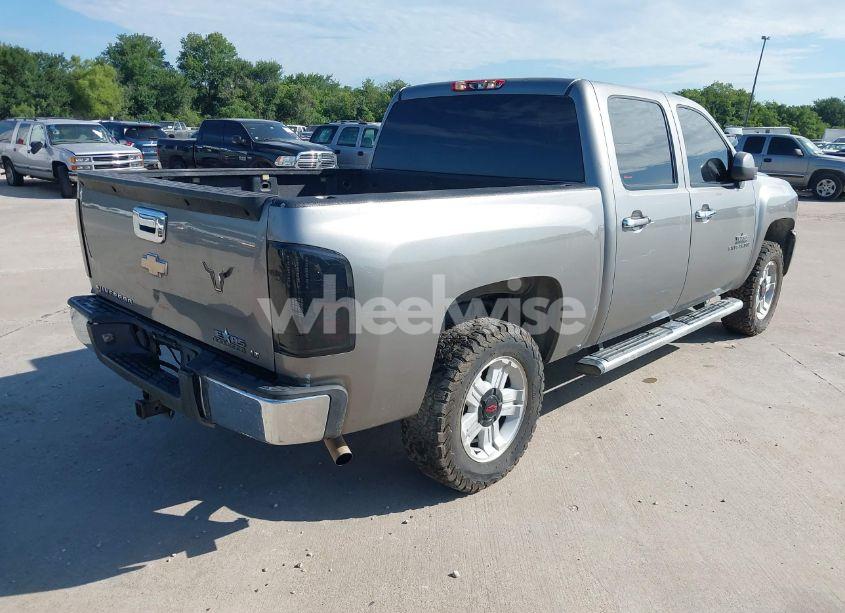 Photo 4 of 2008 Chevrolet Silverado 1500 LT1 (VIN 2GCEC13J781191410)