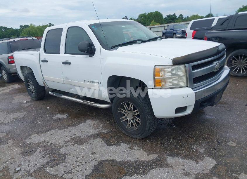 2007 Chevrolet Silverado 1500 LT1 (VIN 2GCEC13J971531770) main photo
