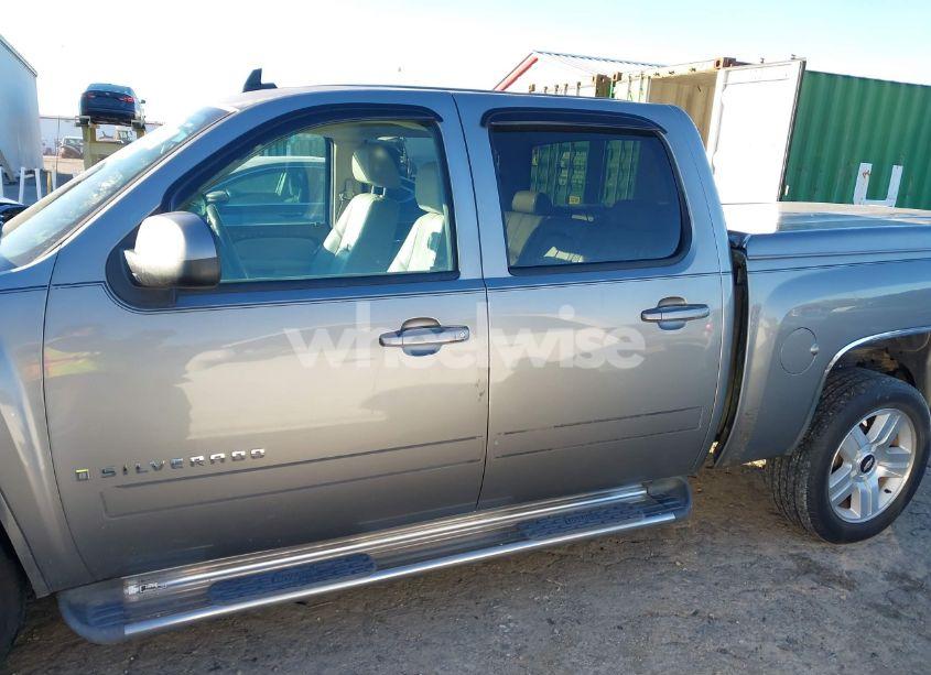 Photo 14 of 2007 Chevrolet Silverado 1500 LTZ (VIN 2GCEC13J971544440)