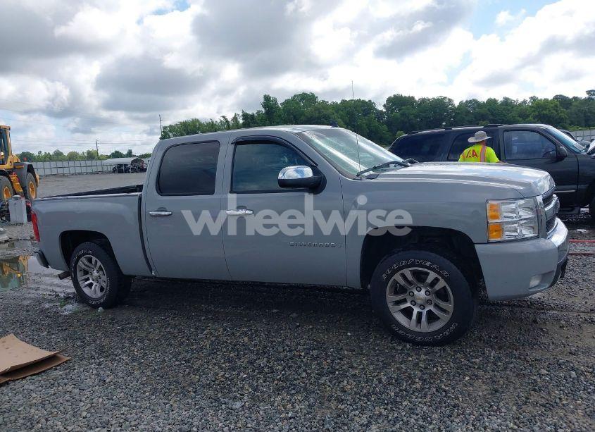 Photo 13 of 2008 Chevrolet Silverado 1500 LT1 (VIN 2GCEC13JX81125398)