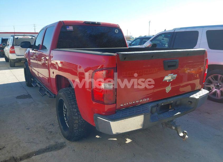 Photo 3 of 2008 Chevrolet Silverado 1500 LT1 (VIN 2GCEC13JX81288729)