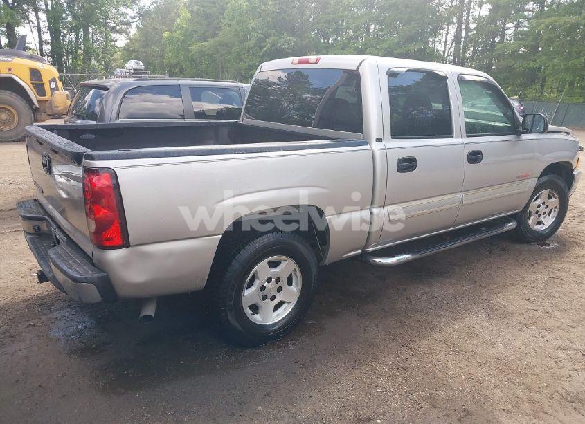 Photo 4 of 2006 Chevrolet Silverado 1500 LT1 (VIN 2GCEC13N161352611)
