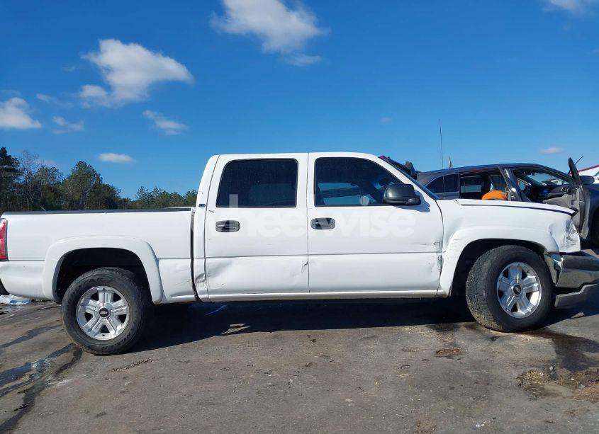 Photo 14 of 2005 Chevrolet Silverado 1500 LS (VIN 2GCEC13T051309858)