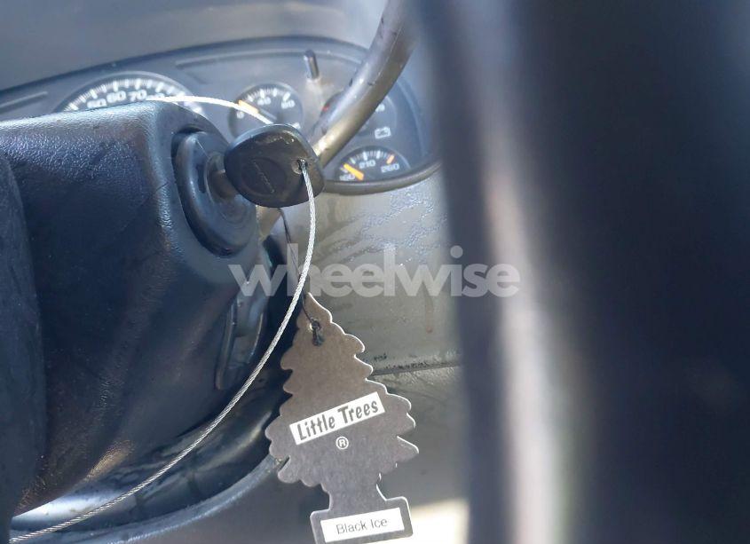 Photo 11 of 2005 Chevrolet Silverado 1500 LS (VIN 2GCEC13T051374614)