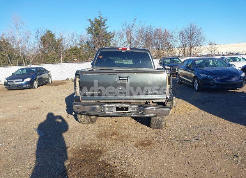 Photo 16 of 2005 Chevrolet Silverado 1500 LS (VIN 2GCEC13T051374614)