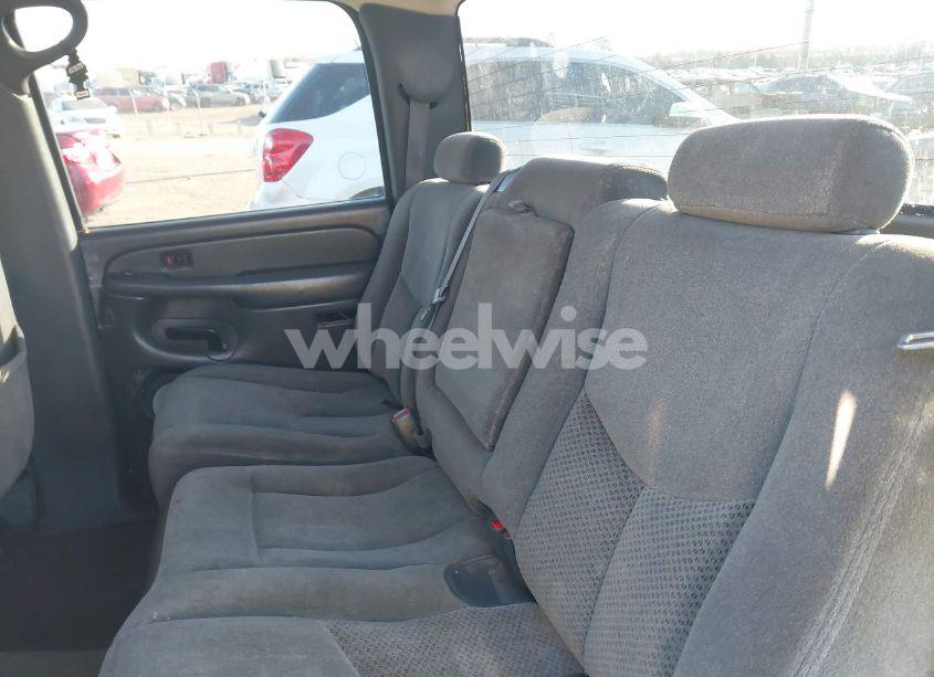 Photo 8 of 2005 Chevrolet Silverado 1500 LS (VIN 2GCEC13T051374614)