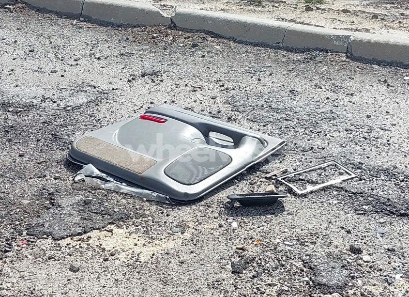 Photo 12 of 2005 Chevrolet Silverado 1500 LT (VIN 2GCEC13T151363458)