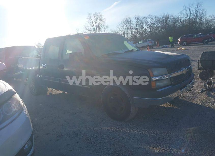 2004 Chevrolet Silverado 1500 LS (VIN 2GCEC13T241422435) main photo