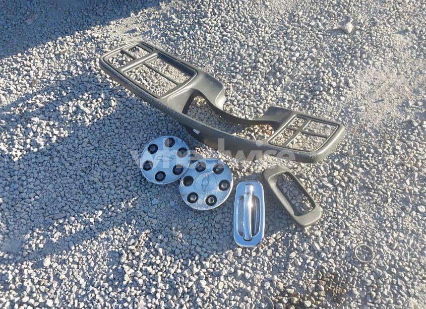 Photo 12 of 2004 Chevrolet Silverado 1500 LS (VIN 2GCEC13T241422435)